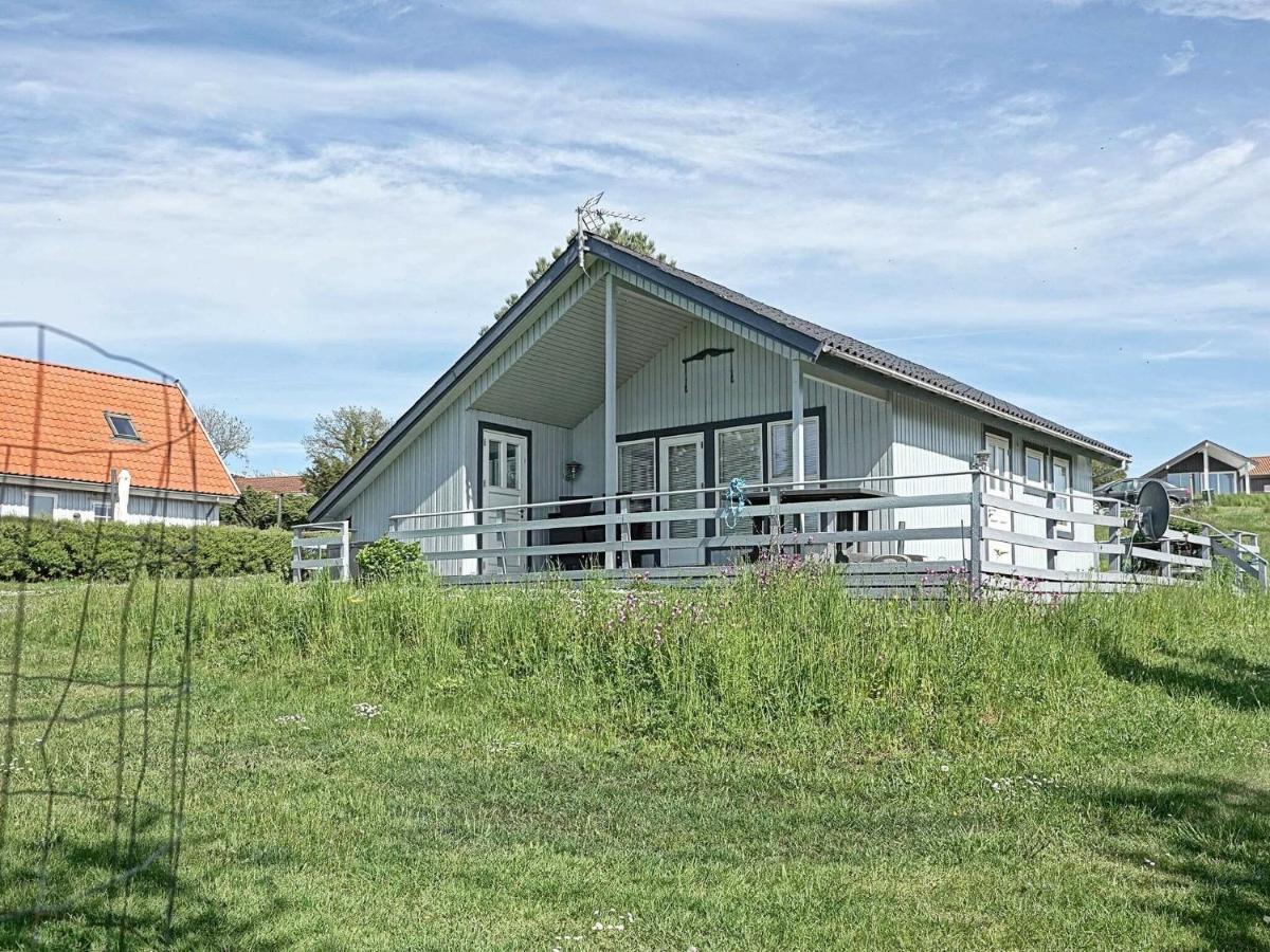 Three-Bedroom Holiday Home In Hasle 3 Vang  Exterior foto